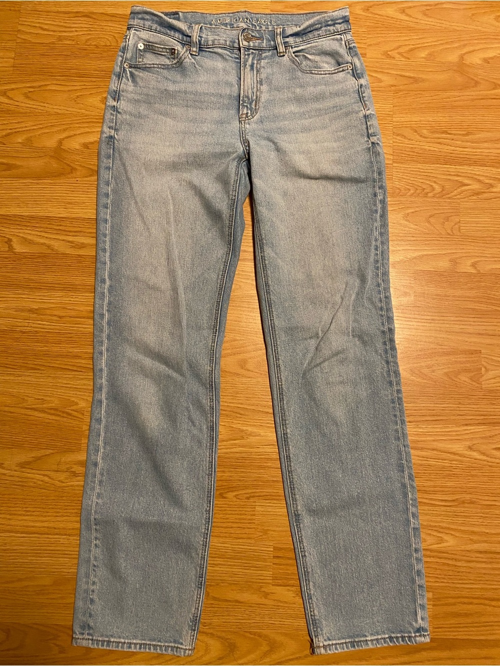AEO straight leg jeans high rise size 4 long